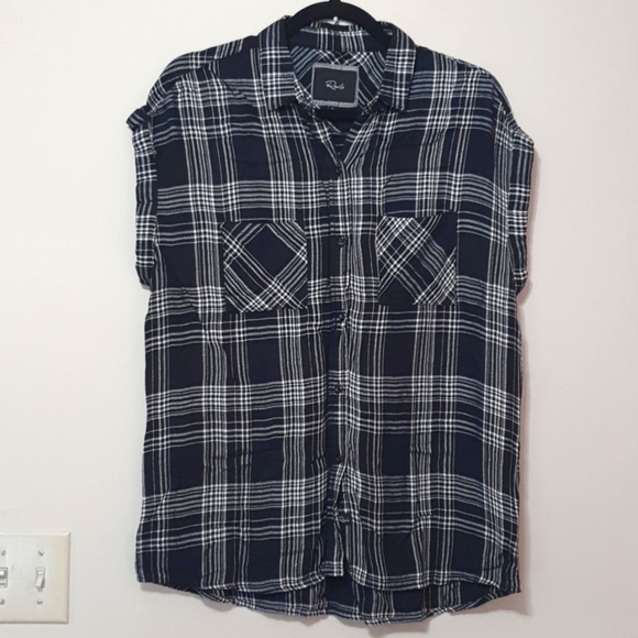Rails Black Plaid Button Down Sleeveless Shirt - Picture 3 of 8